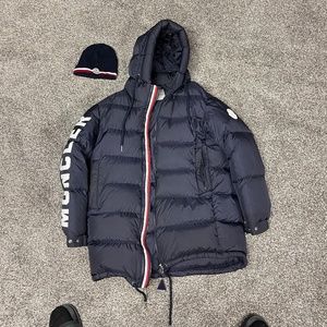 moncler logo-print padded jacket